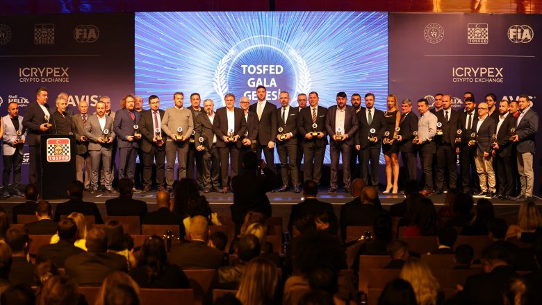  TOSFED Gala Gecesi’nde 2022 şampiyonları kupalarına kavuştu
