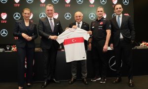Mercedes-Benz’in Türk futboluna desteği artarak devam ediyor