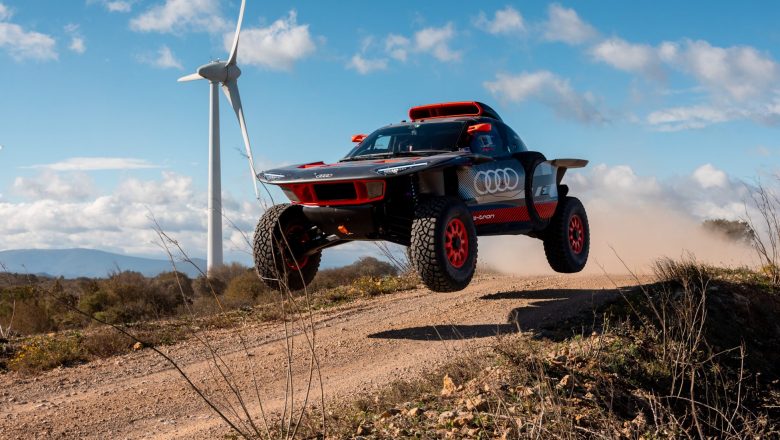  Audi RS Q e-tron’un Dakar’dan önceki son testi yapıldı